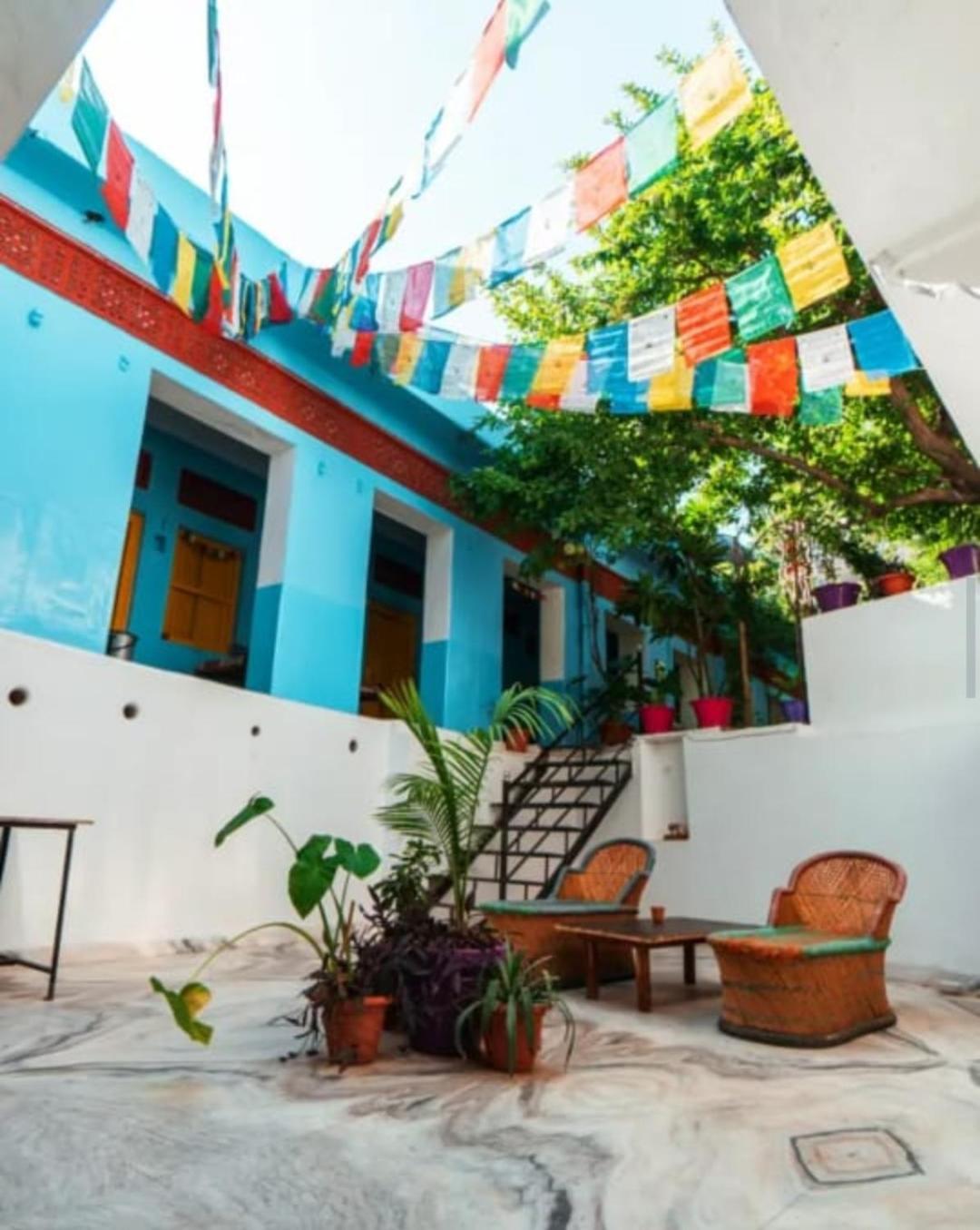 Anand Hostel Pushkar Bagian luar foto